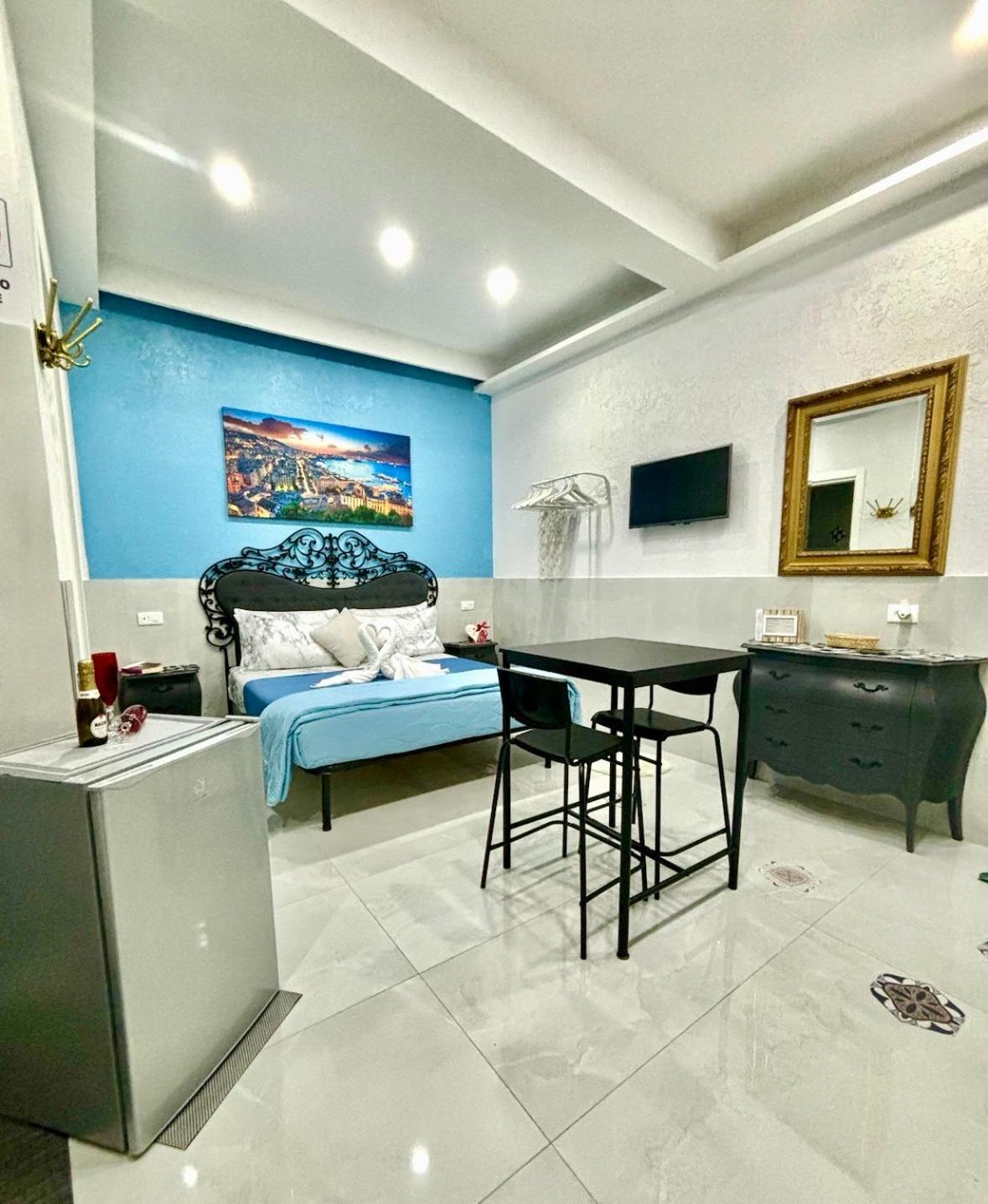 The Tourist 24 Apartment Naples